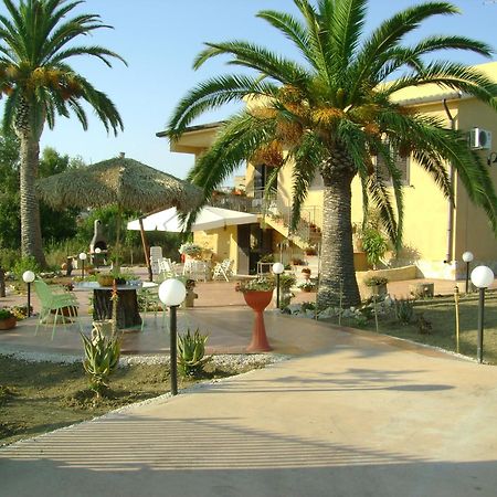 Villa Dei Giardini ซานเลโอเน ภายนอก รูปภาพ